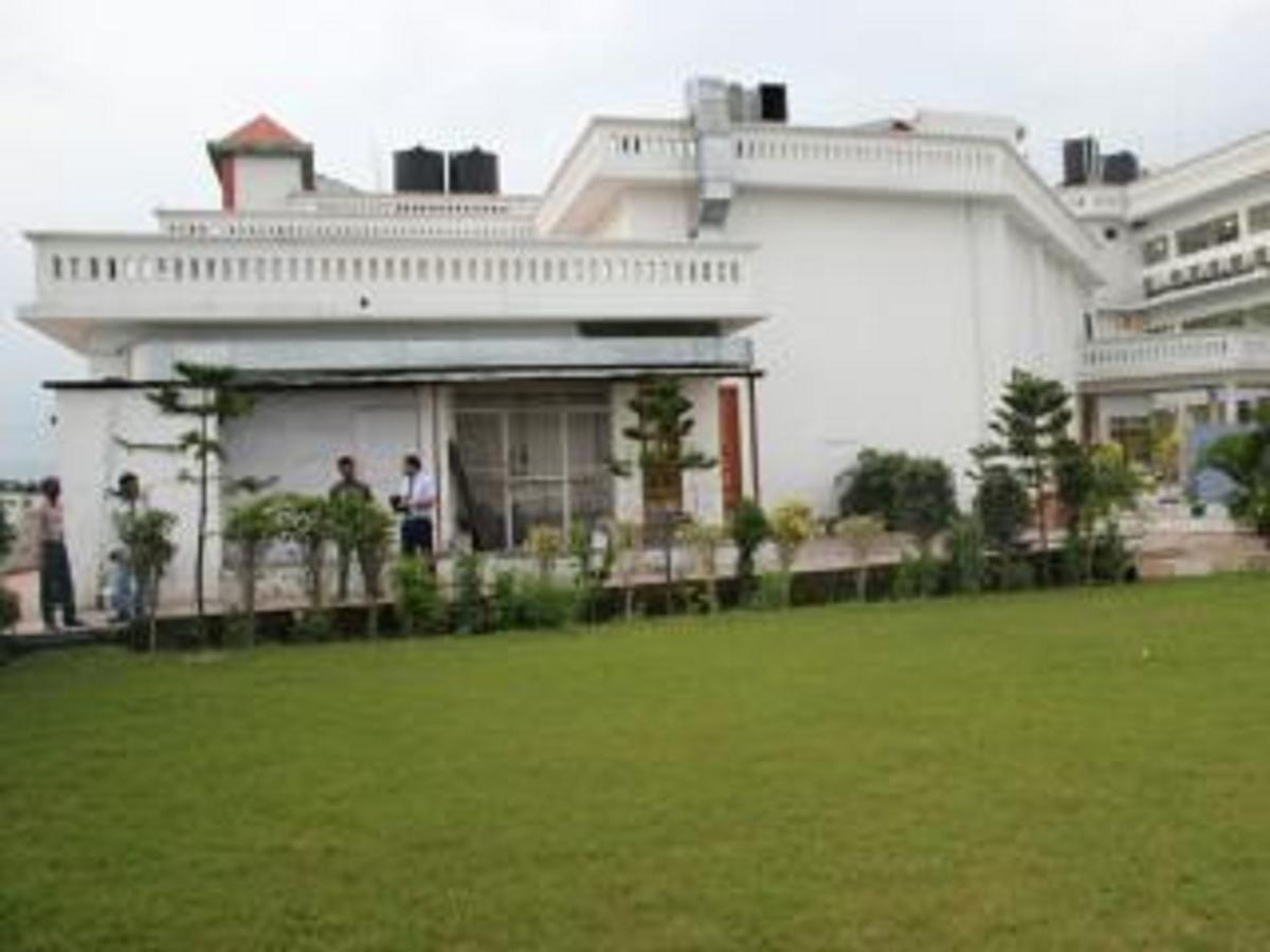 Hotel Padmini Palace Rāni Pokhri Eksteriør billede